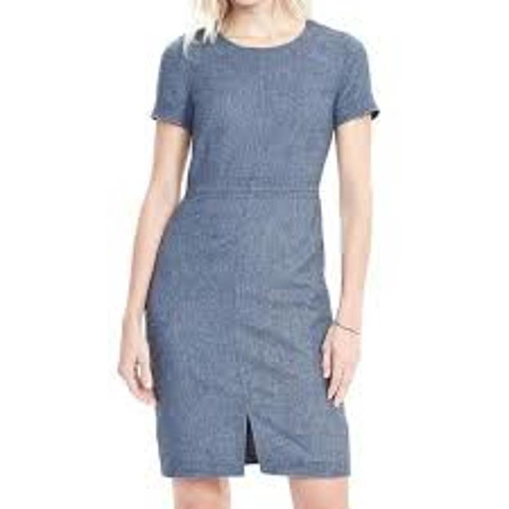 Banana Republic Luxury Italian Flannel Stitch detail short sleeve dress